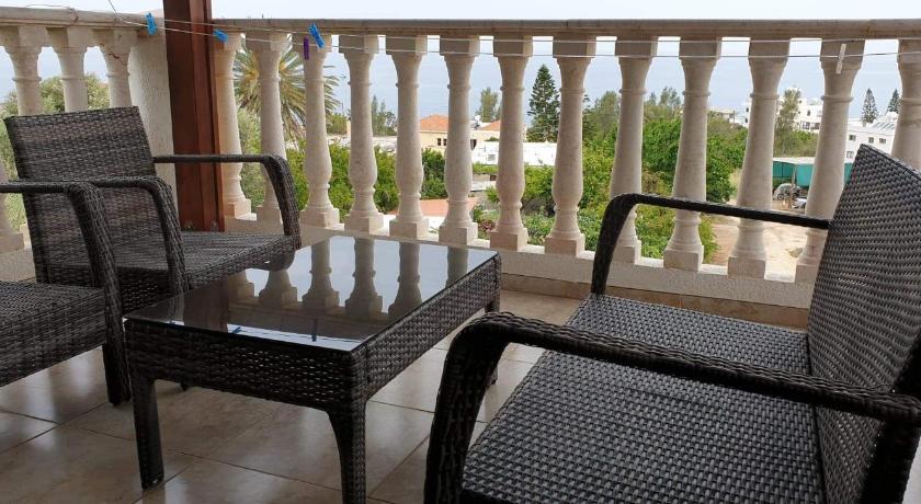 波莫斯 JOANNA SUNSET APTS Pomos 4星级 民宿 餐厅