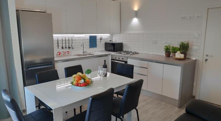 Casadei Guest House Stazione Bologna — Hotel in Bologna