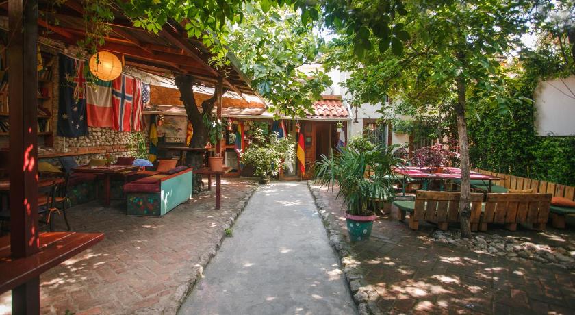 The Wanderers Hostel photo