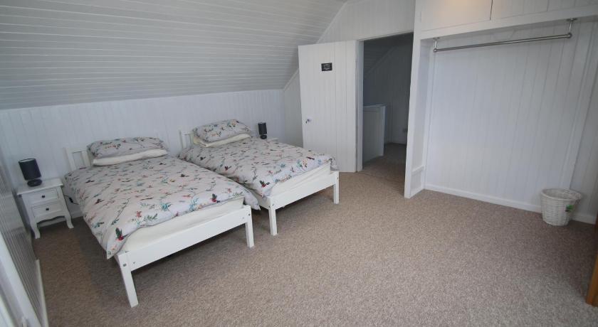 Arle Farmhouse photo