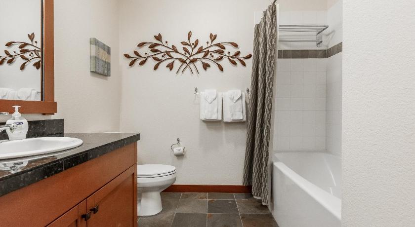 Village # 3310 - Lincoln House — Hotel in Mammoth Lakes (CA)