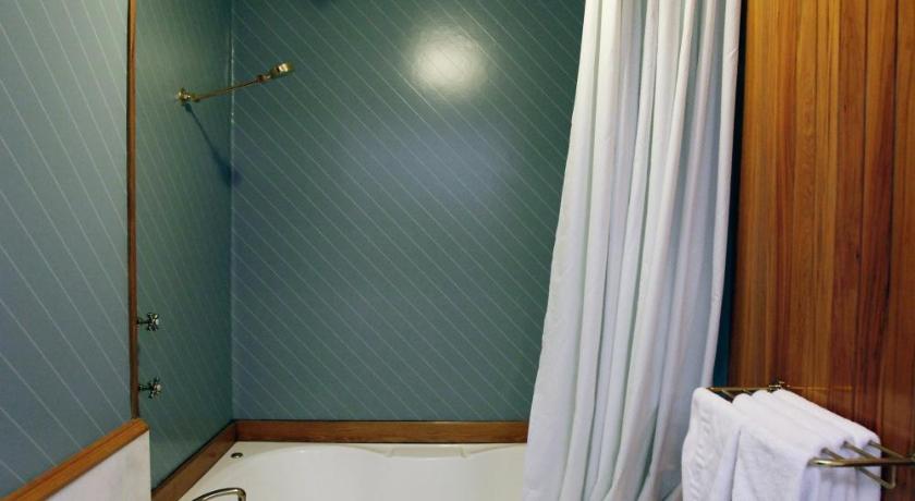 Image of One-Bedroom Suite 2