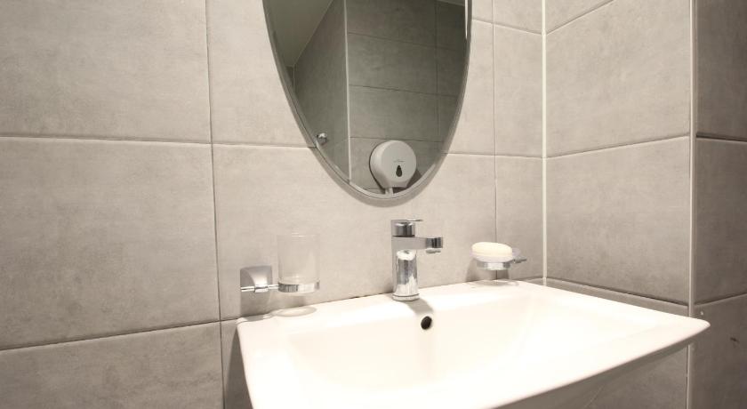 French code Hotel photo