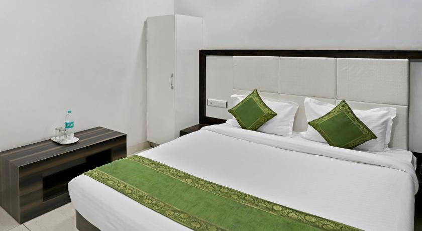 OYO 15005 Hotel K-Homes