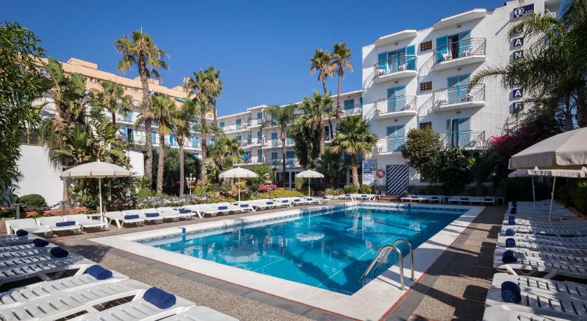 Hotel H TOP Planamar photo
