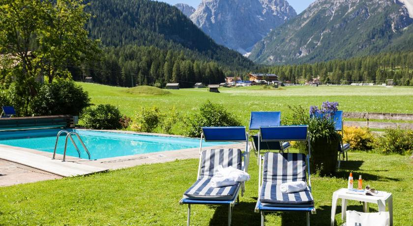 Hotel Tre Cime Sesto - Sexten photo