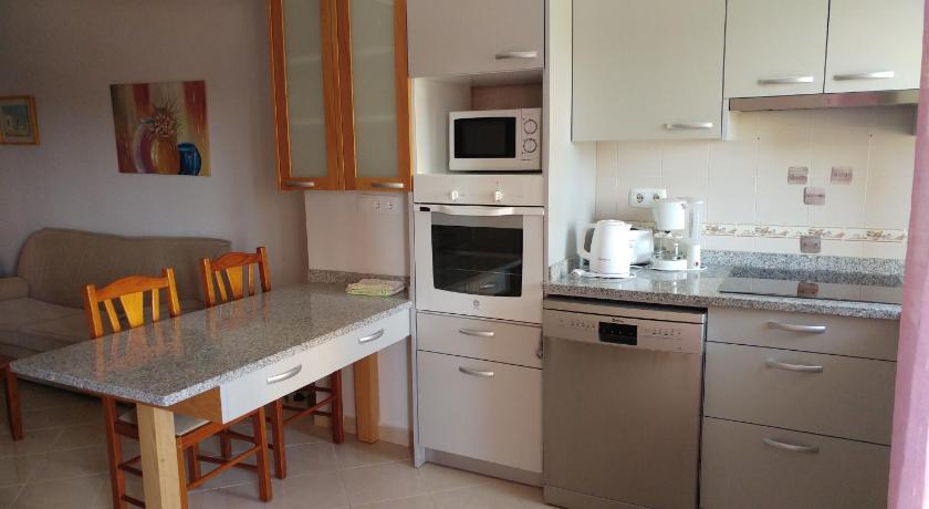 Image of Apartment with Pool View 7
