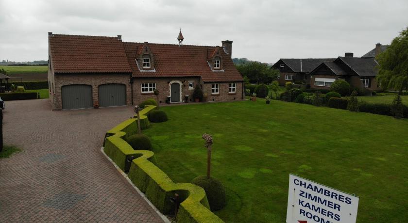 B&amp;B Decoster — Hotel in Zuienkerke
