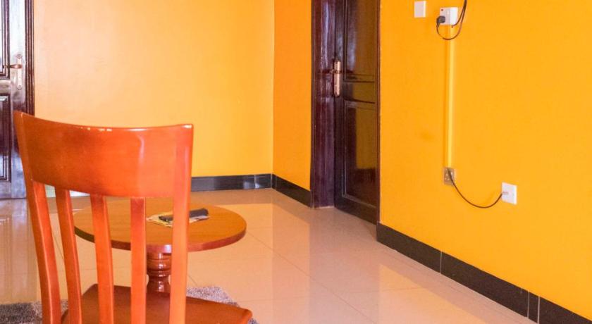Sibyangu Standard Hotel - image 15