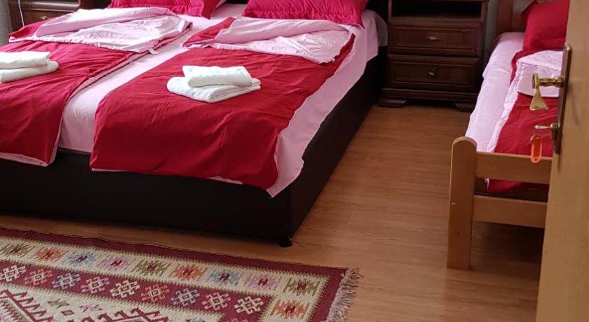 Prenociste Sana Sanski Most — Hotel in Sipovo