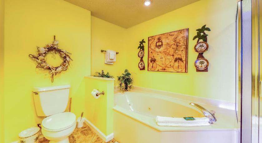 a bathroom with a toilet, sink, and bathtub, Sterling Sands 505 Destin (Condo) in Destin (FL)