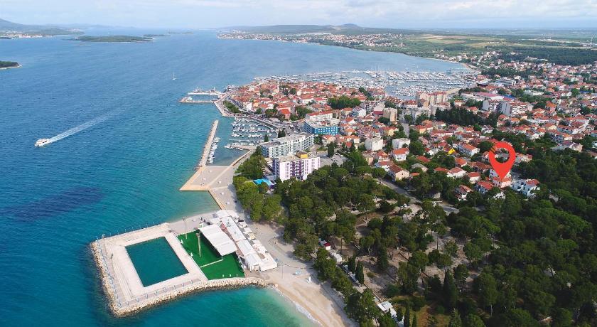 Apartmani Strpic — Hotel in Biograd na Moru