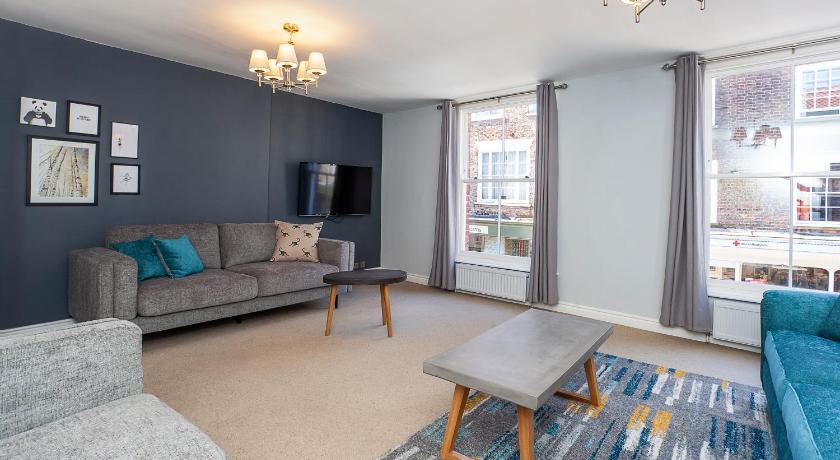 Malt Shovel Court Entire apartment (York) - Deals, Photos & Reviews