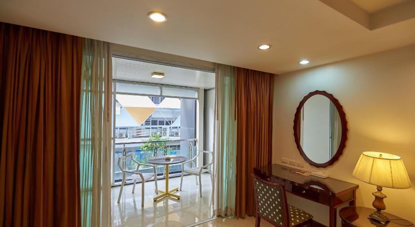 Image of Junior Suite 3