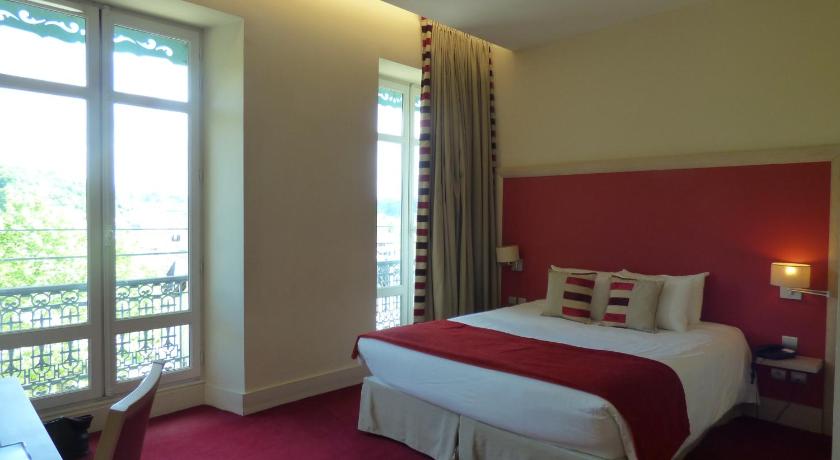 Hotel du Parc photo