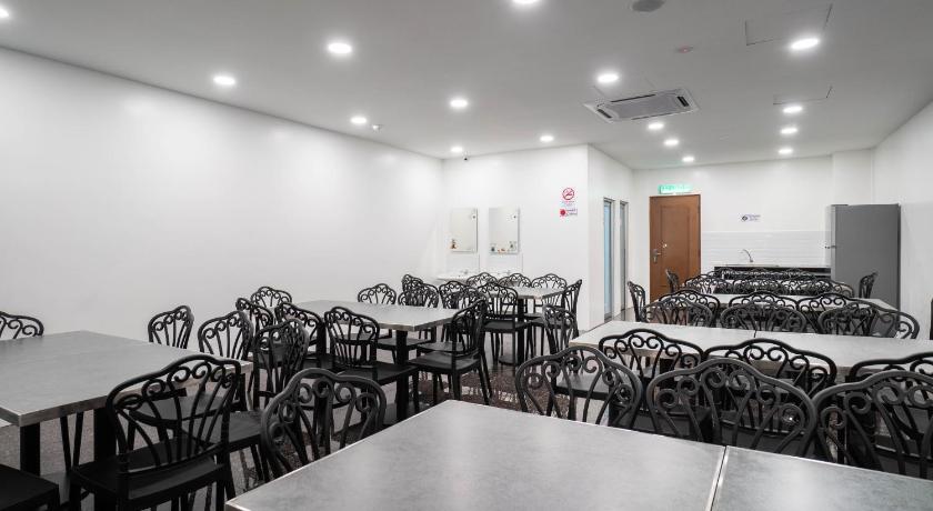 Crystal Garden Hotel (Tasik Selatan) – Kuala Lumpur, IA