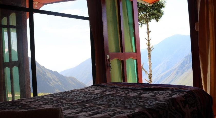Llactapata Lodge overlooking Machu Picchu - camping - restaurant photo