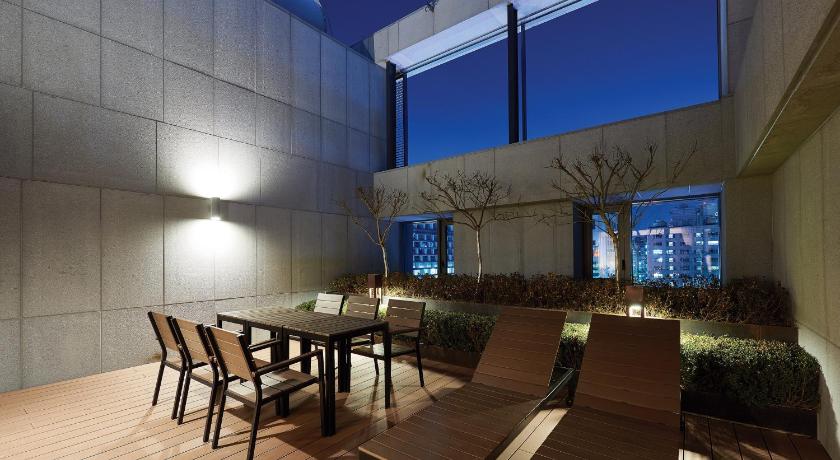 ソウル Hotel Peyto Samseong 4つ星 ホテル レストラン