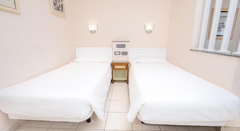 Apartamentos Olympia photo
