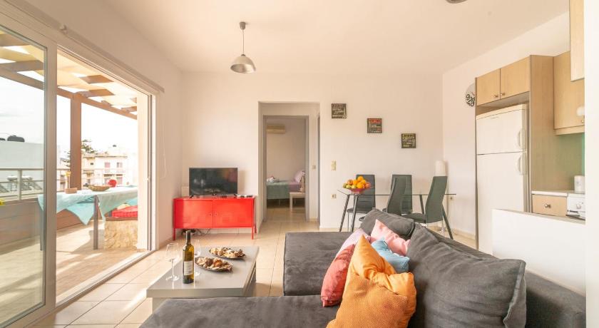 Penthouse in Heraklion Center — Hotel in Crete Island