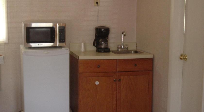 Image of Double Room with Two Double Beds - Non Smoking 3