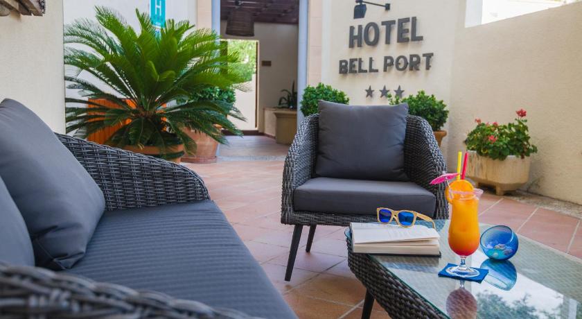 Bell Port Hotel