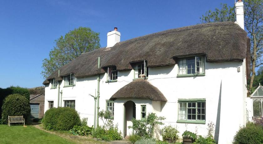 Pound House Idyllic English Thatched Cottage Hotel Cerne Abbas