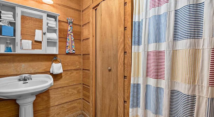 The Enchanted Cottage photo