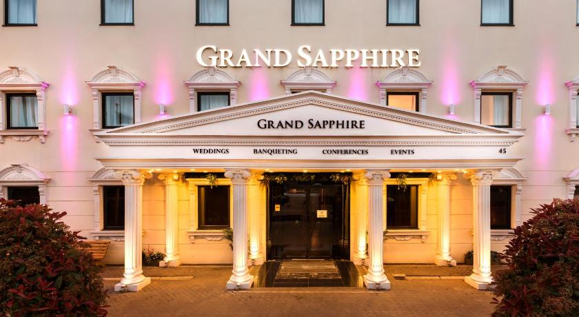 Grand Sapphire Hotel & Banqueting