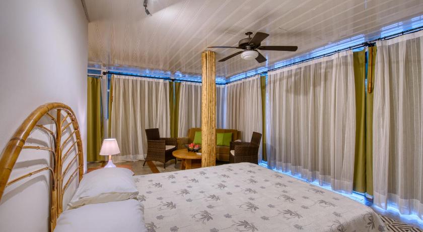 CariPro Apartments photo