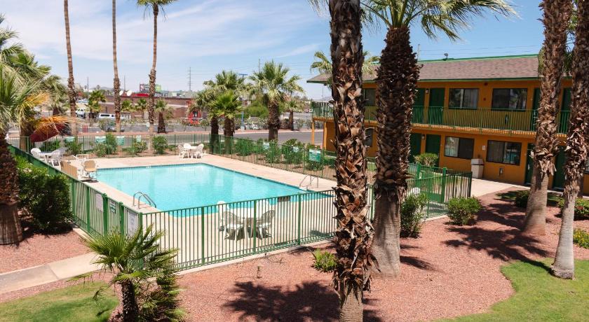 Budgetel Inn & Suites Yuma