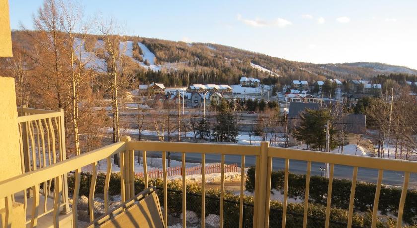 Appart-hotel Villegiature Saint-Sauveur photo