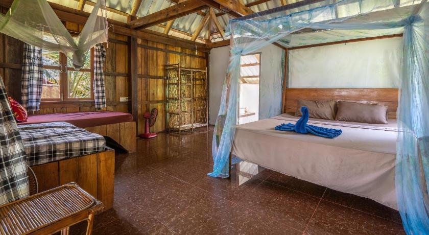 Image of Villa with Garden View and Air Conditioning 0