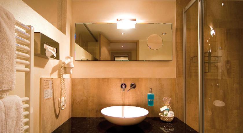Image of Junior Suite 2