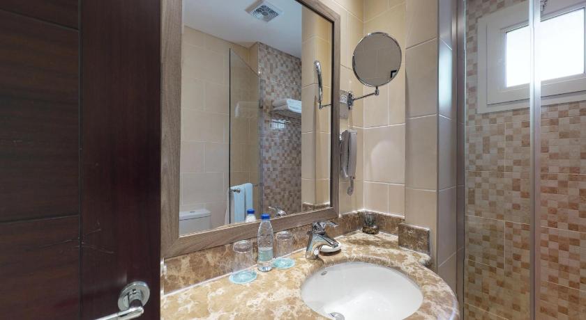 Imagen de Villa de 2 dormitorios con vistas al mar y piscina privada - Incluye 1 hora de deportes acuáticos (1 hour watersports included - Two bedroom villa sea view with Private Pool) 14