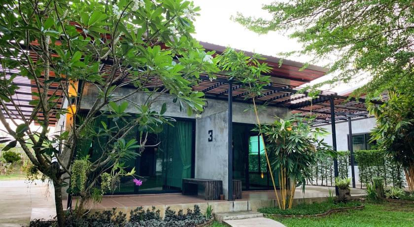 Image of Deluxe Double Garden 9