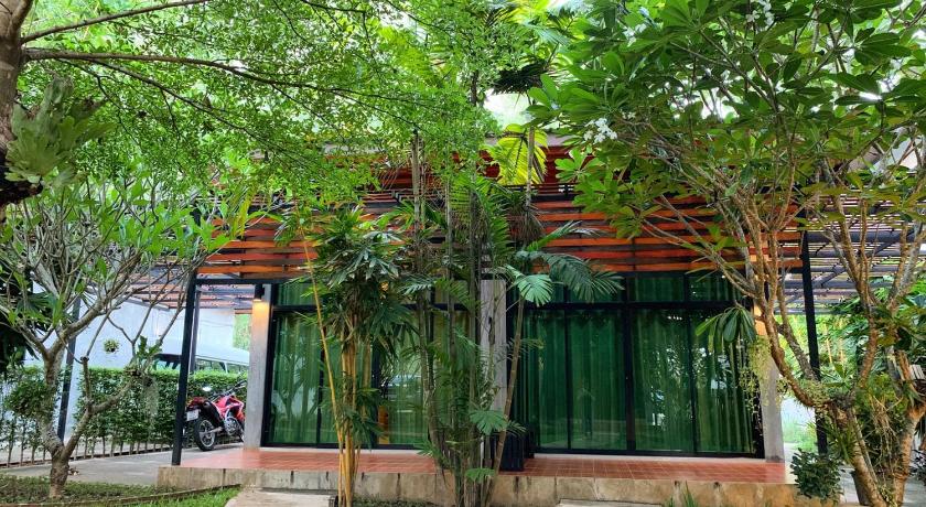 Image of Deluxe Double Garden 14