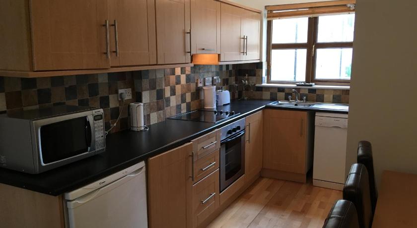 4 Clifden Court photo