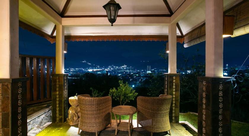Shanty's House — Hotel in Malang