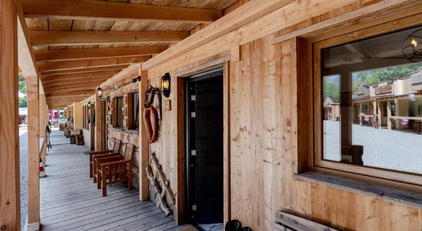 Zundstoff-City Western-Motel photo