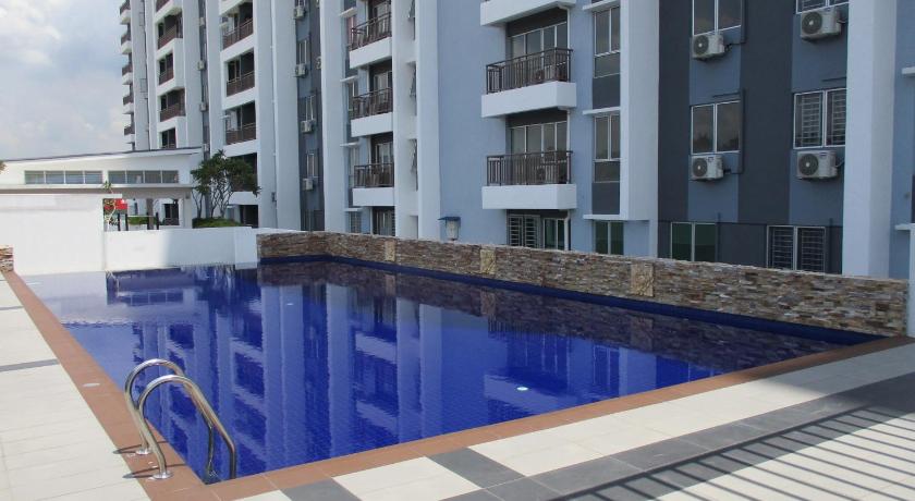 Dua Budiman Homestay Puncak Alam photo