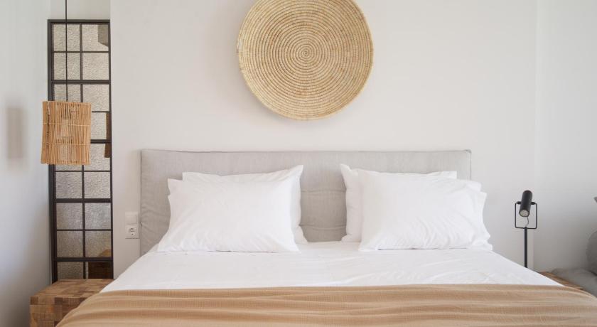 Alancia Suites photo