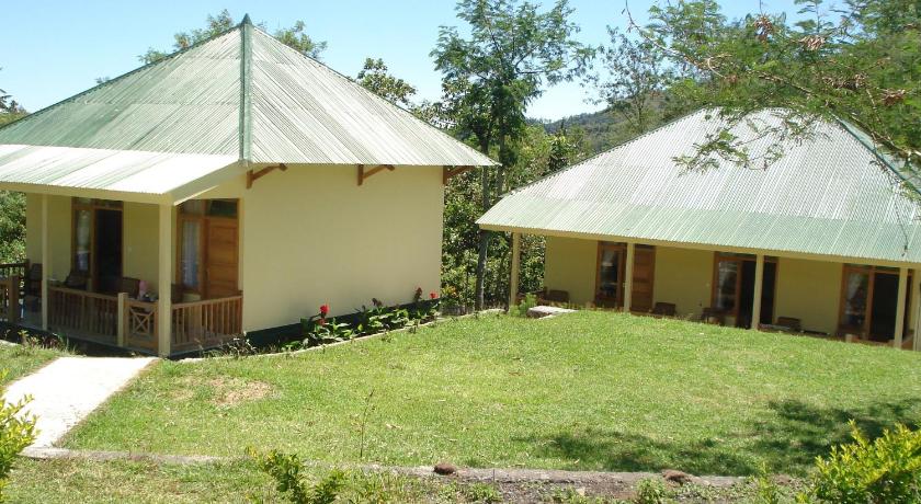 Lembah Rinjani Villa & Resto by ecommerceloka photo
