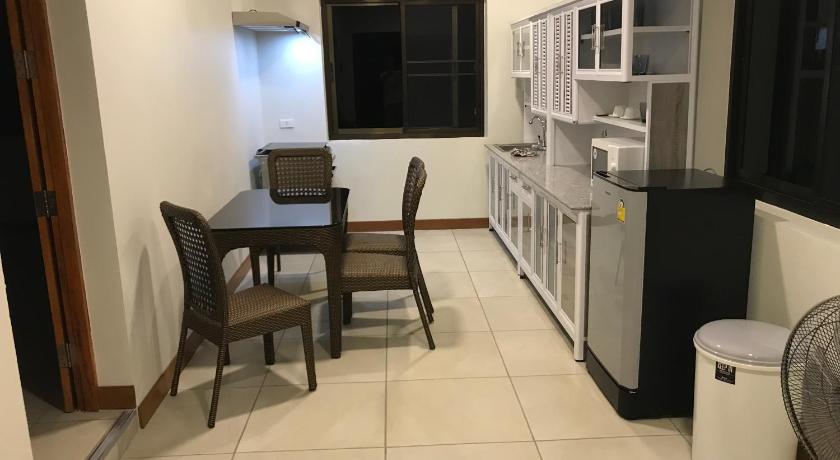 Image of Two-Bedroom House 6