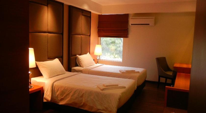 Image of Family Suite 11