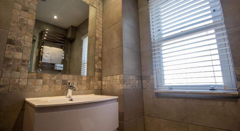 Signature Suites photo