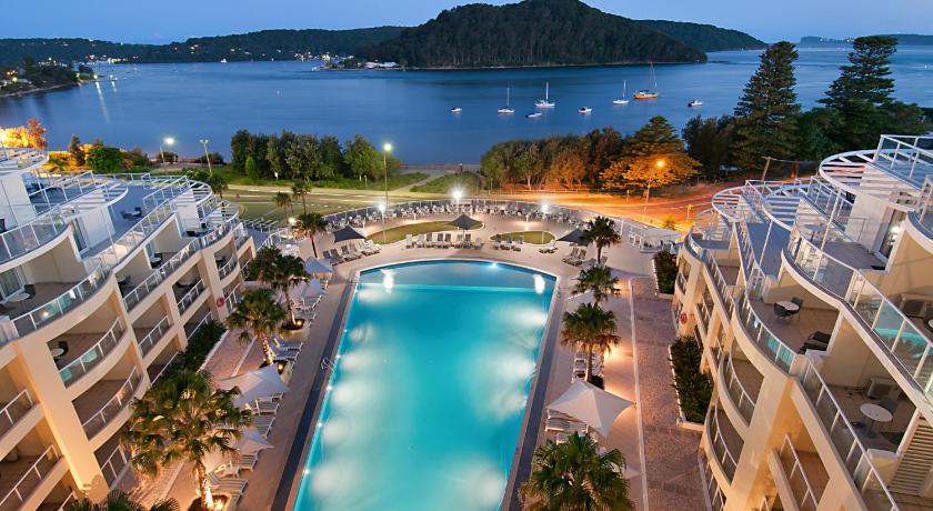 Ettalong beach apartments australia