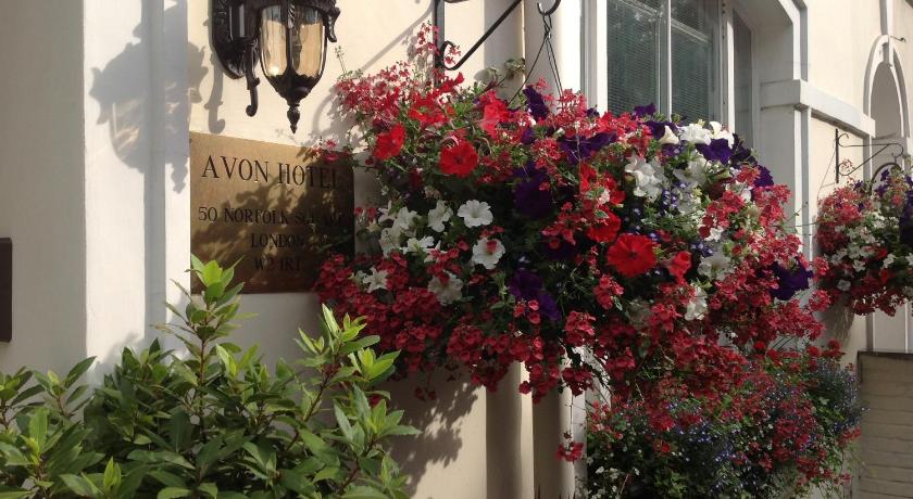Avon Hotel photo