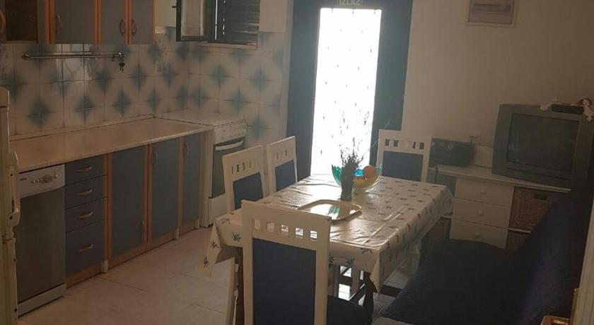 Apartment In Sevid With Seaview Balcony Wifi Washing