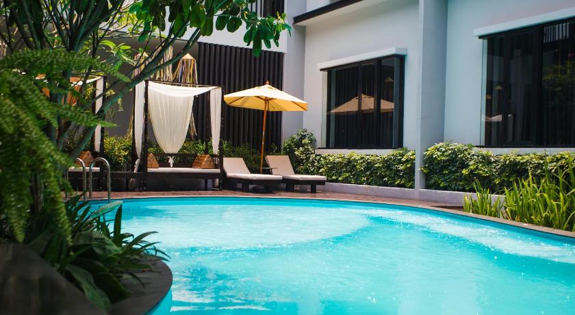 チェンライ NAI YA Hotel 4つ星 ホテル ロビー